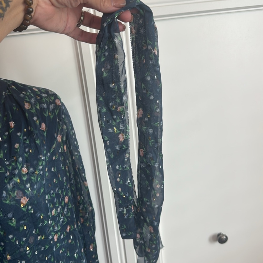 White House Black Market Floral Blouse and Camisole in Blue and Pink - Picture 6 of 8
